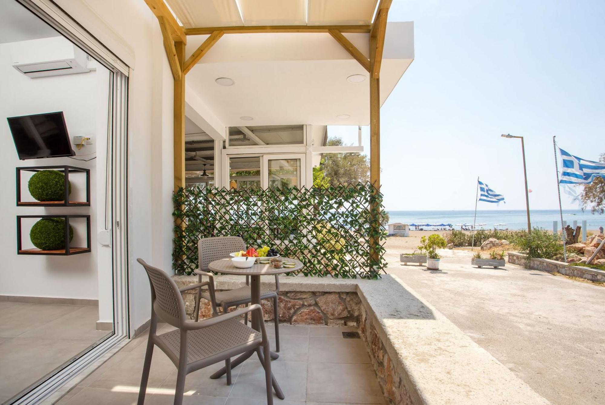 אפרטהוטל פליראקי Marini Seaside מראה חיצוני תמונה